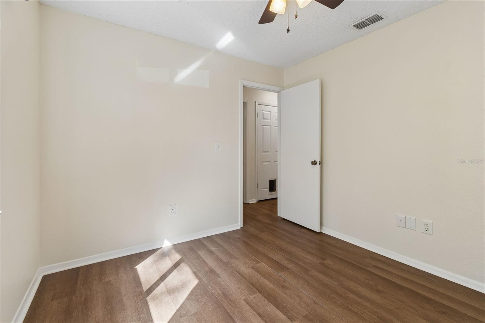 3410 LAUREL DALE DR, TAMPA, FL, 33618