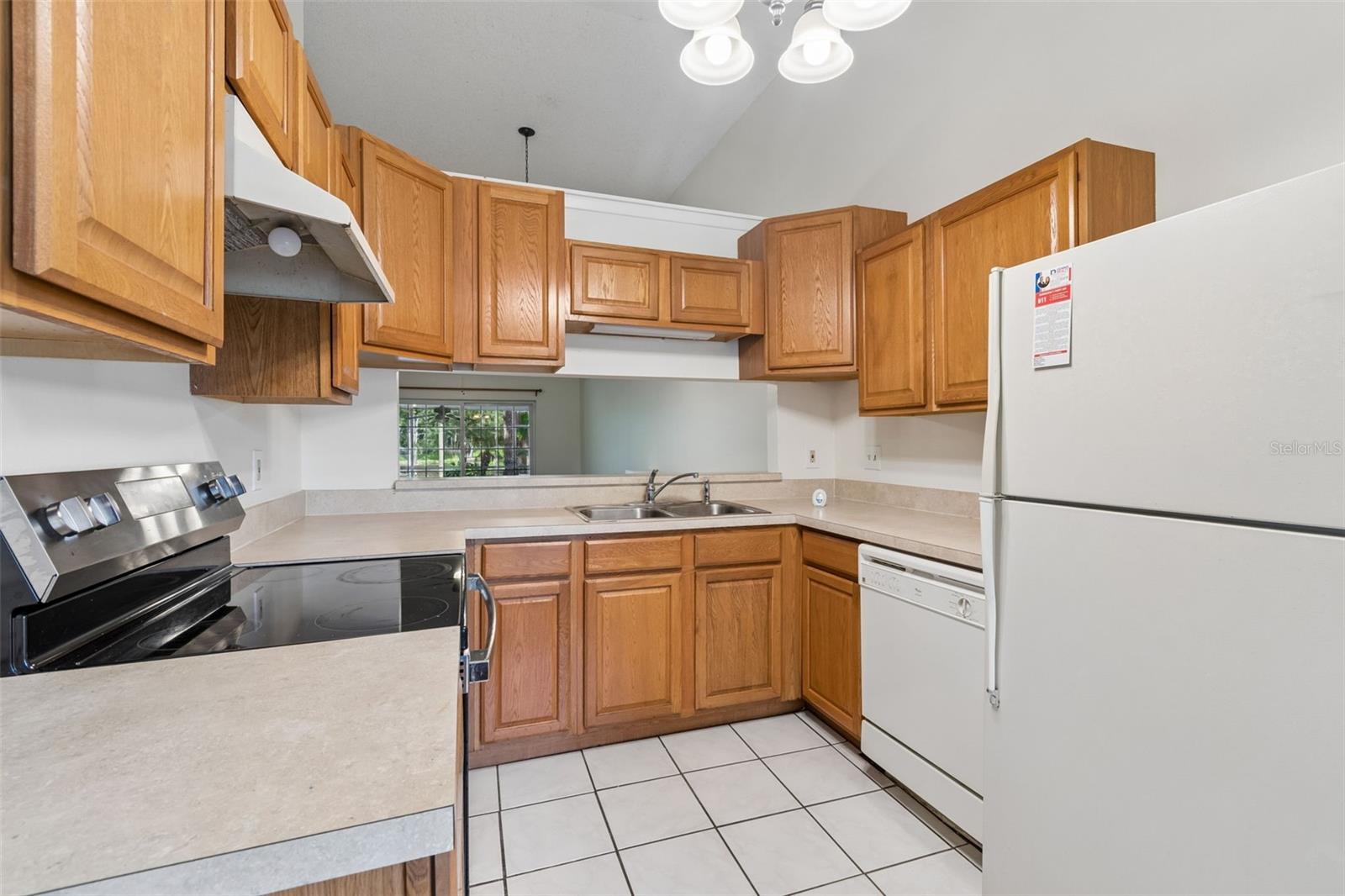 3410 LAUREL DALE DR, TAMPA, FL, 33618