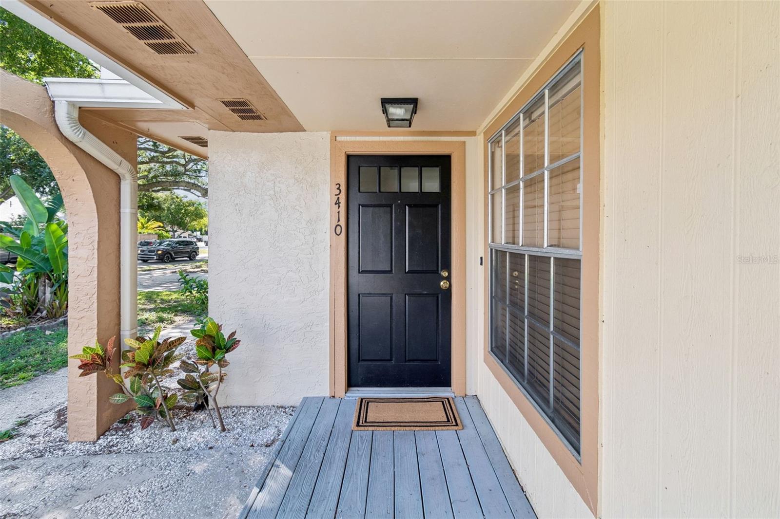 3410 LAUREL DALE DR, TAMPA, FL, 33618