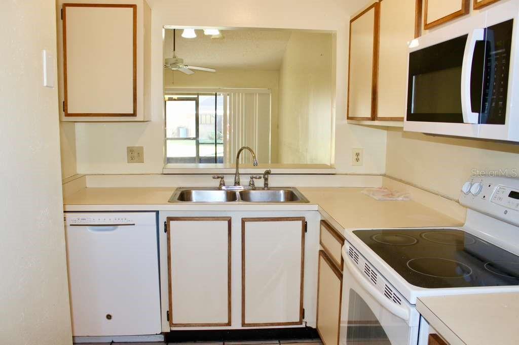 108 CREEKSIDE WAY, ORLANDO, FL, 32824