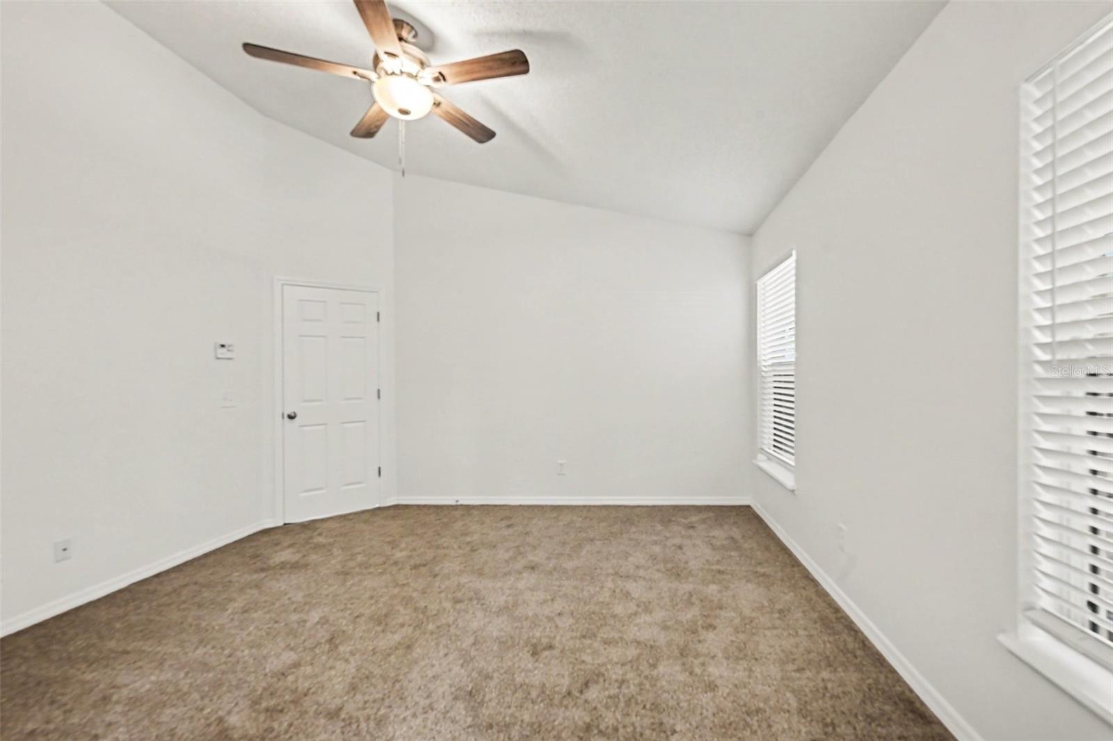 956 OLD BARN RD, ORLANDO, FL, 32825