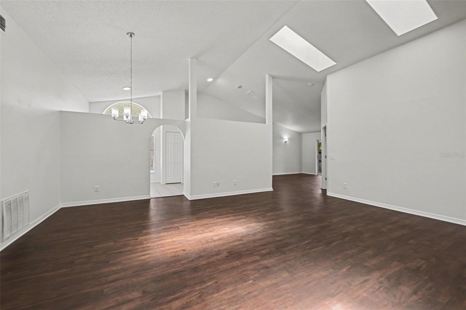 956 OLD BARN RD, ORLANDO, FL, 32825