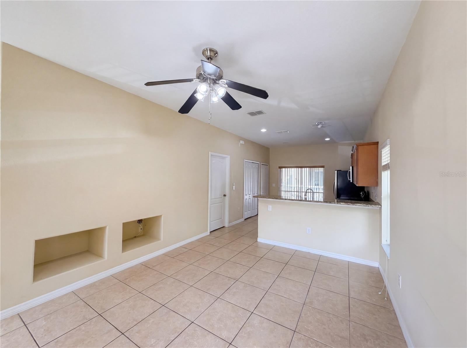 8548 GABLEBEND WAY, TAMPA, FL, 33647