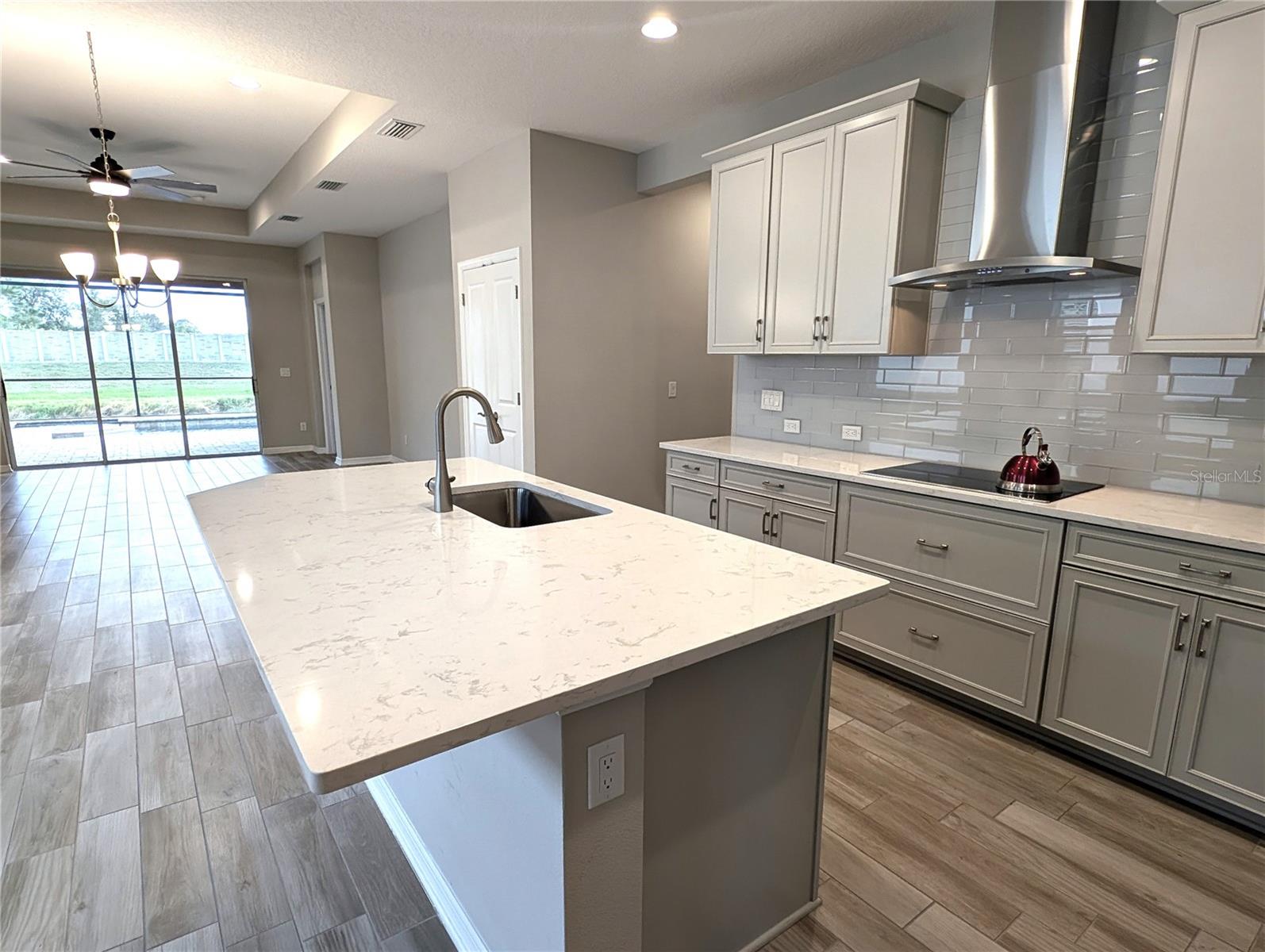 8545 CACHE DR, SARASOTA, FL, 34240