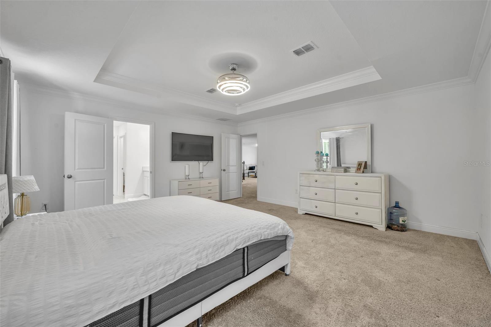 1045 BRADFORD RIDGE DR, LEESBURG, FL, 34748
