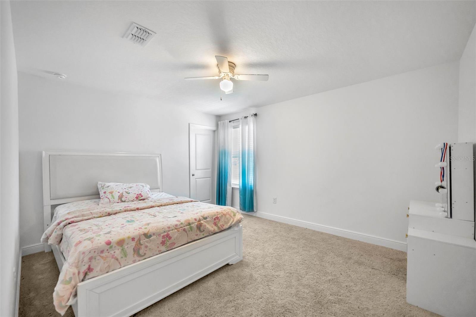 1045 BRADFORD RIDGE DR, LEESBURG, FL, 34748