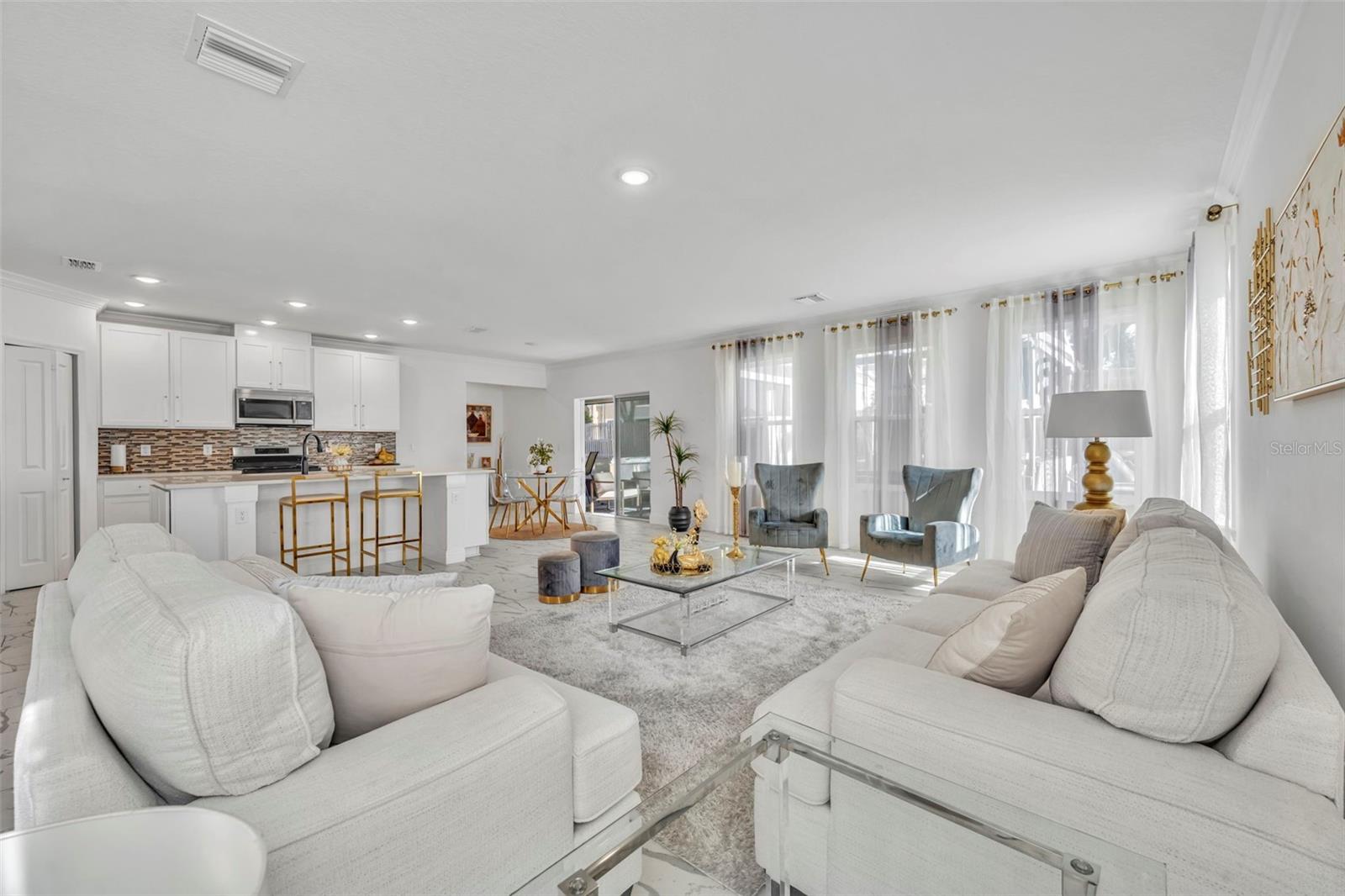 1045 BRADFORD RIDGE DR, LEESBURG, FL, 34748