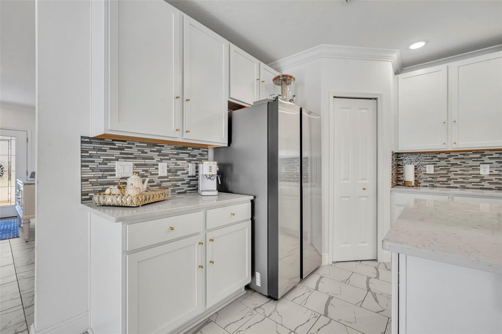 1045 BRADFORD RIDGE DR, LEESBURG, FL, 34748