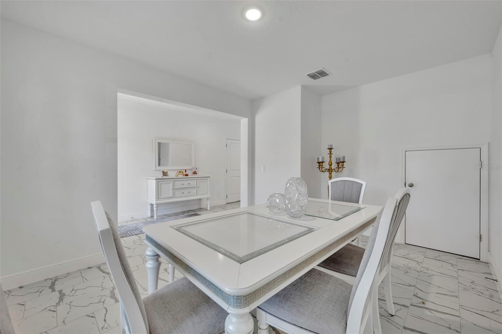 1045 BRADFORD RIDGE DR, LEESBURG, FL, 34748