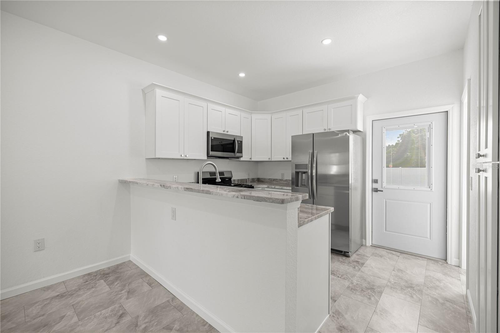 305 SE 5TH TER, WILLISTON, FL, 32696