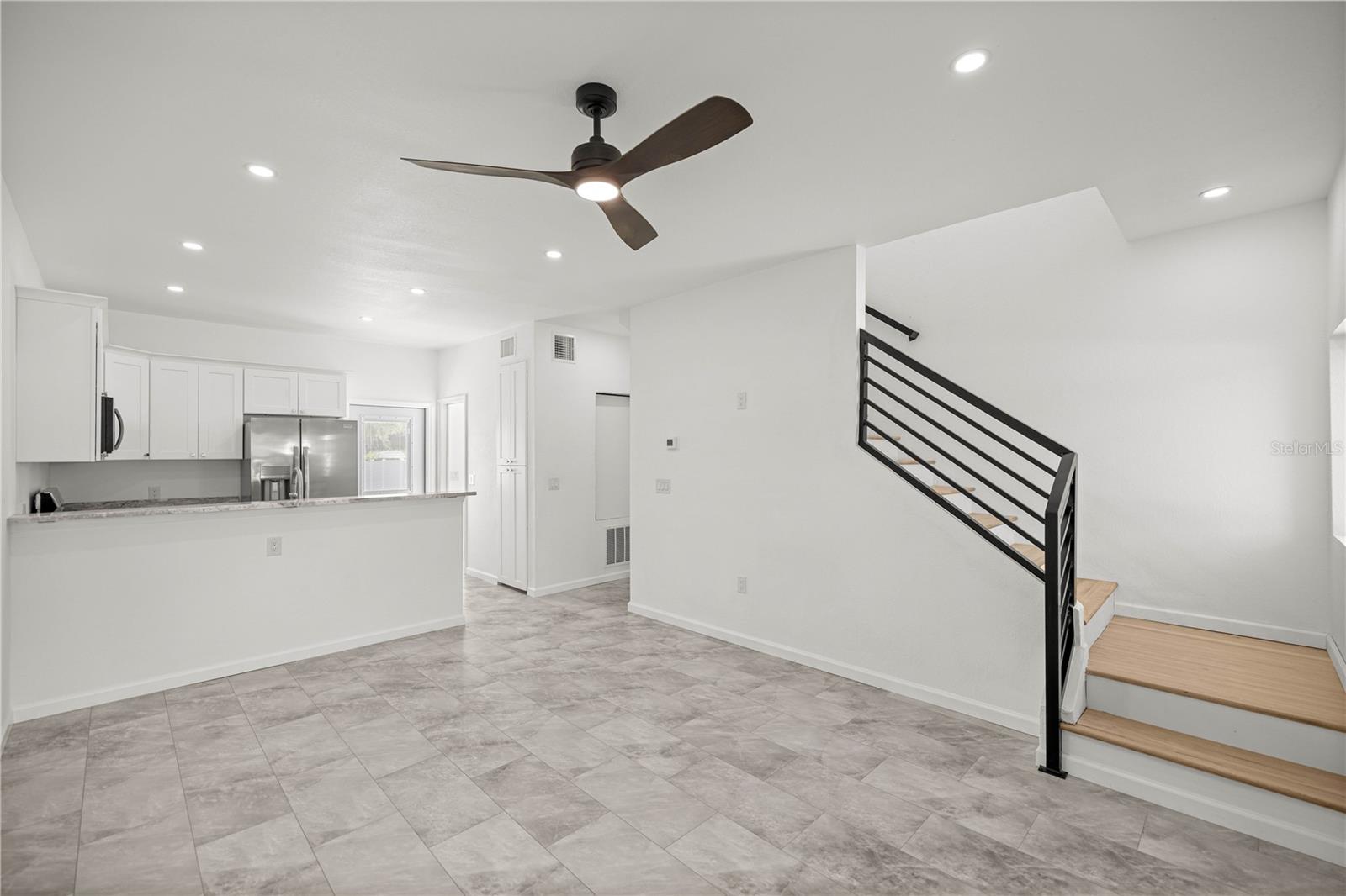 305 SE 5TH TER, WILLISTON, FL, 32696