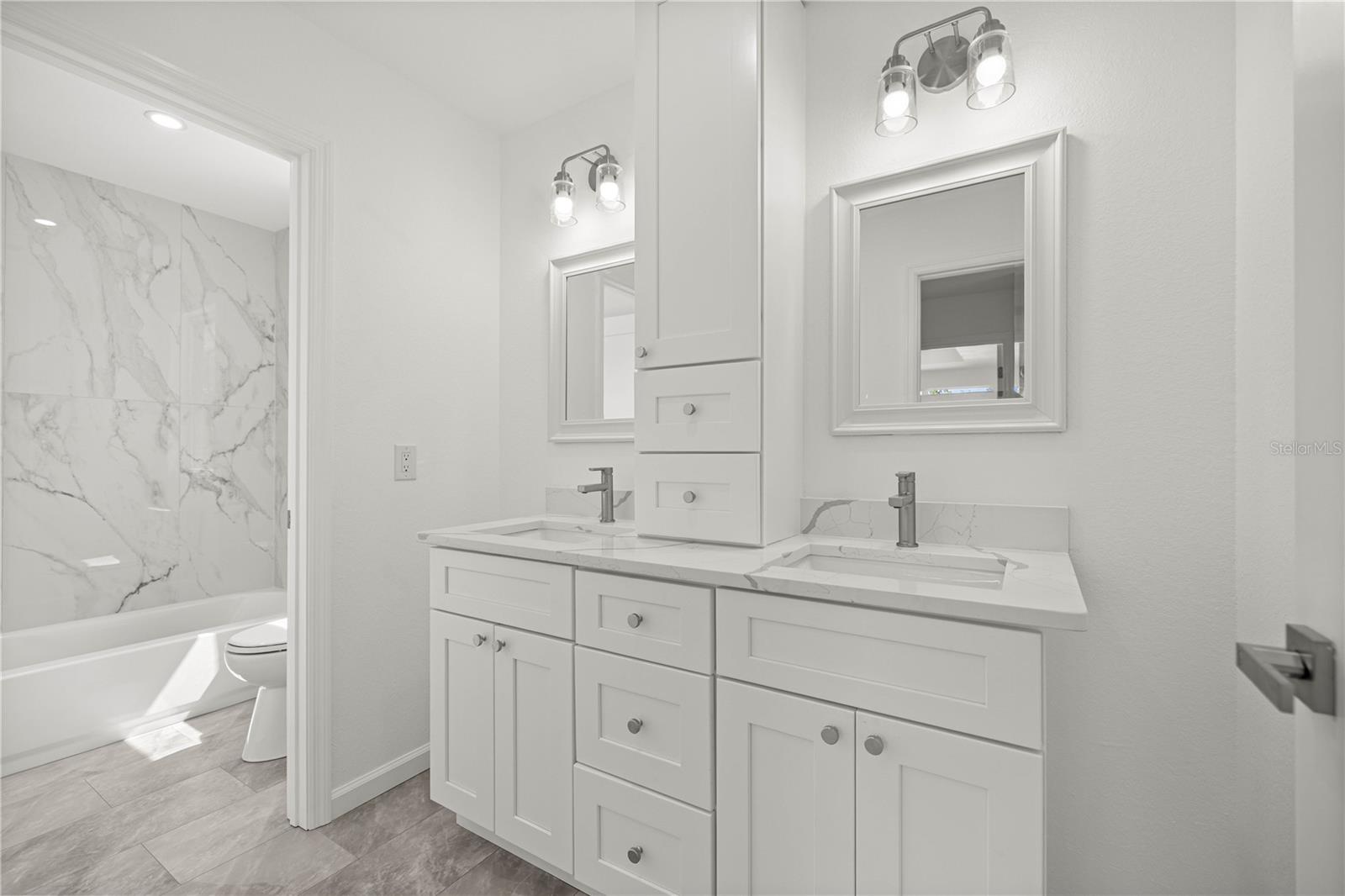 305 SE 5TH TER, WILLISTON, FL, 32696