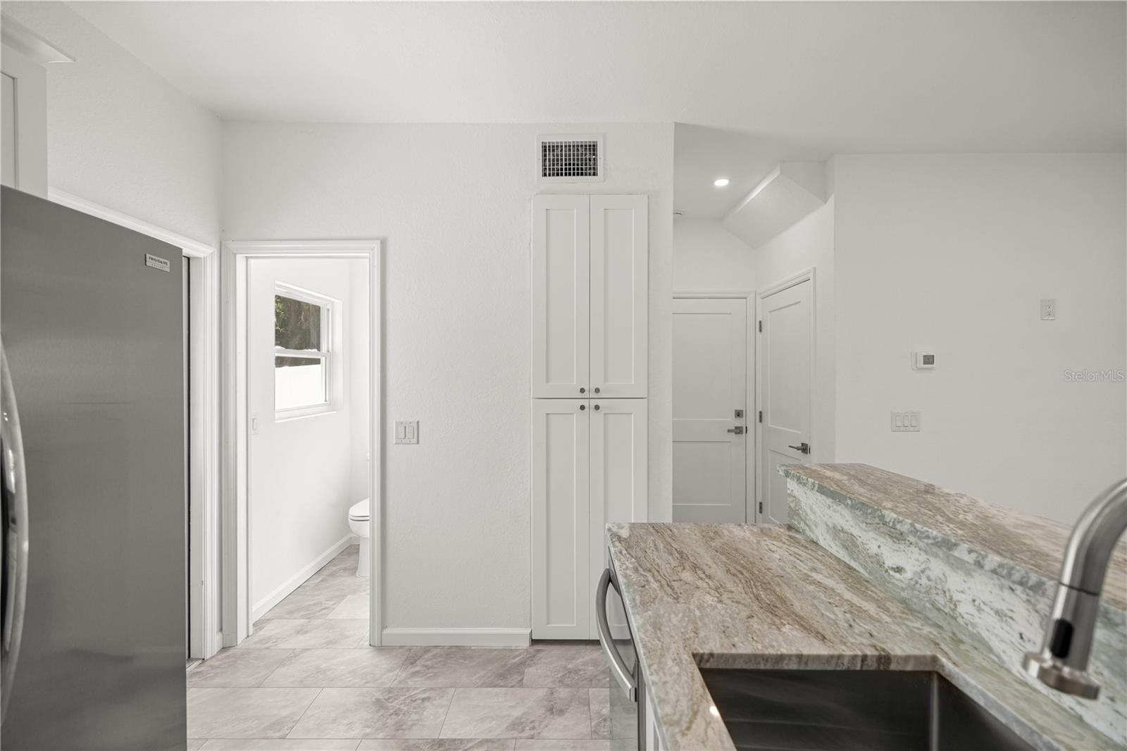 305 SE 5TH TER, WILLISTON, FL, 32696