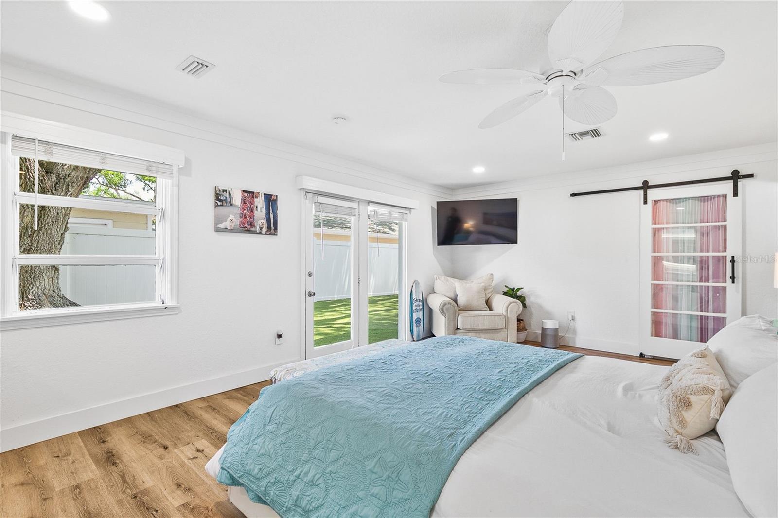 2215 HIBISCUS ST, SARASOTA, FL, 34239