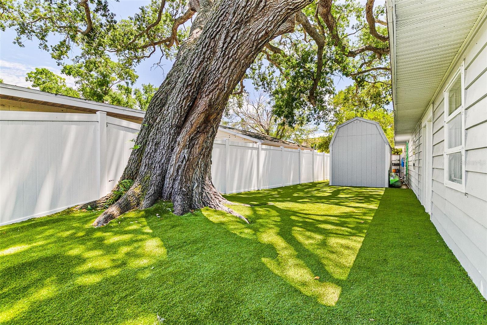 2215 HIBISCUS ST, SARASOTA, FL, 34239
