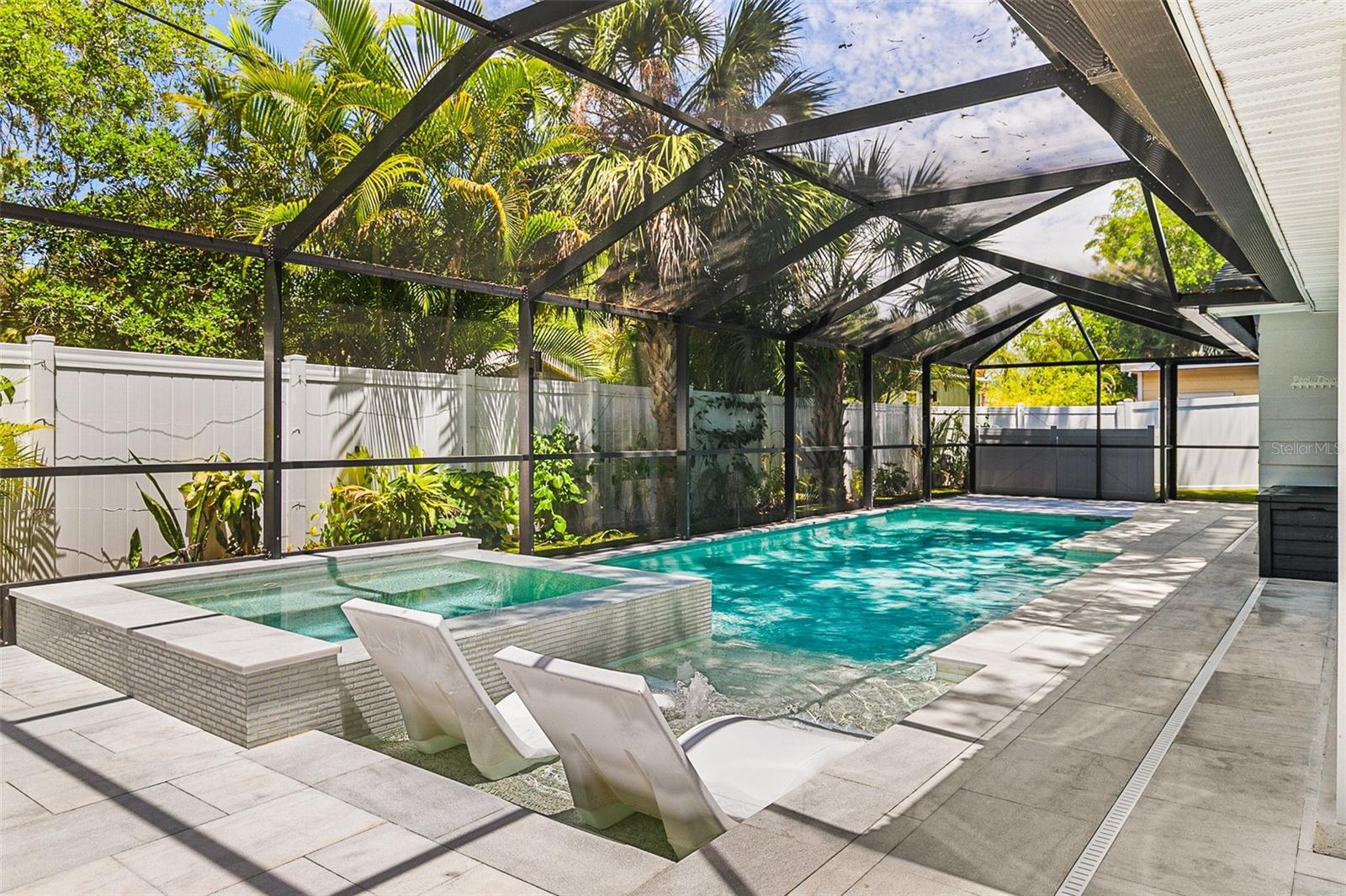 2215 HIBISCUS ST, SARASOTA, FL, 34239