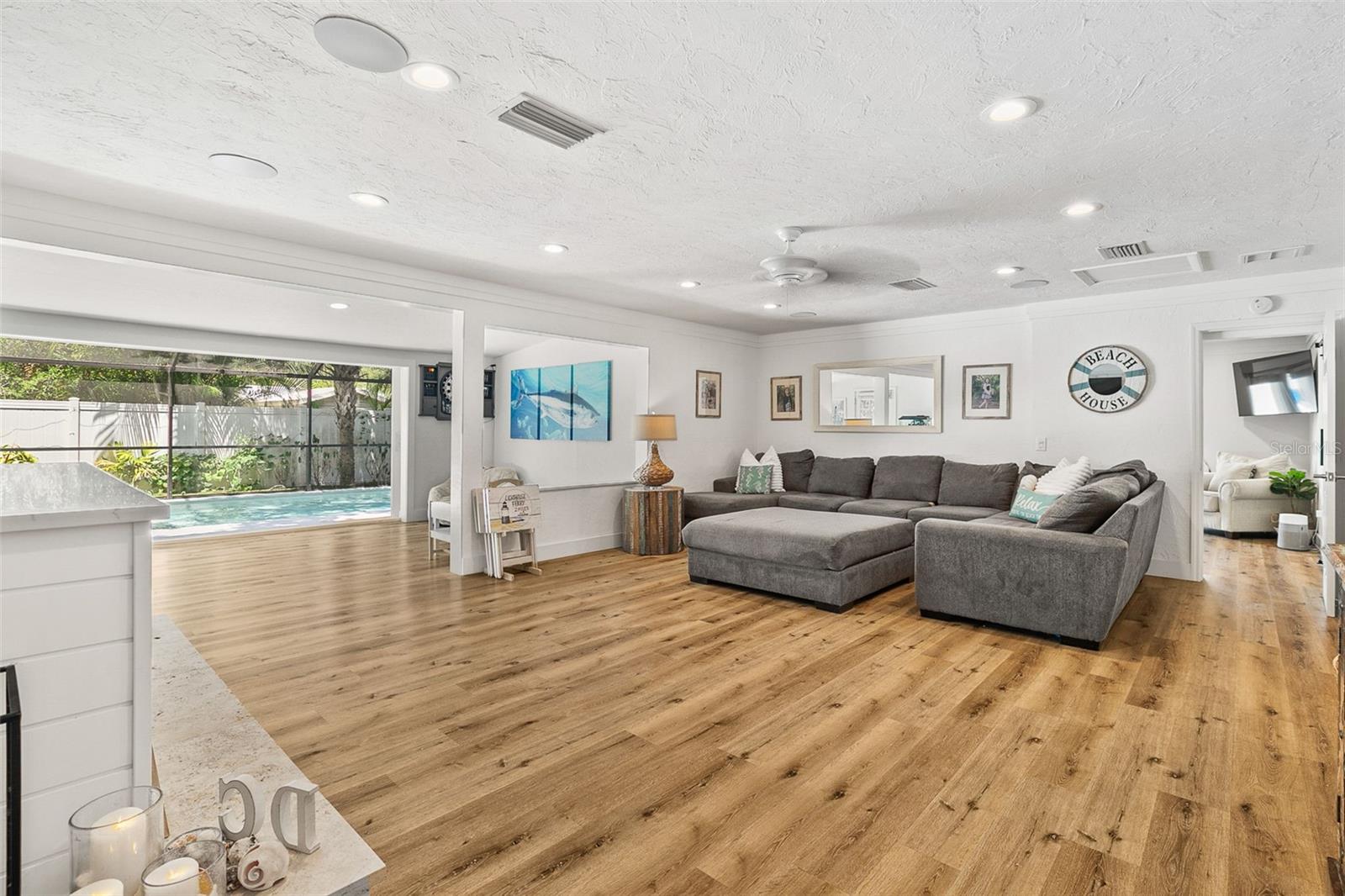 2215 HIBISCUS ST, SARASOTA, FL, 34239