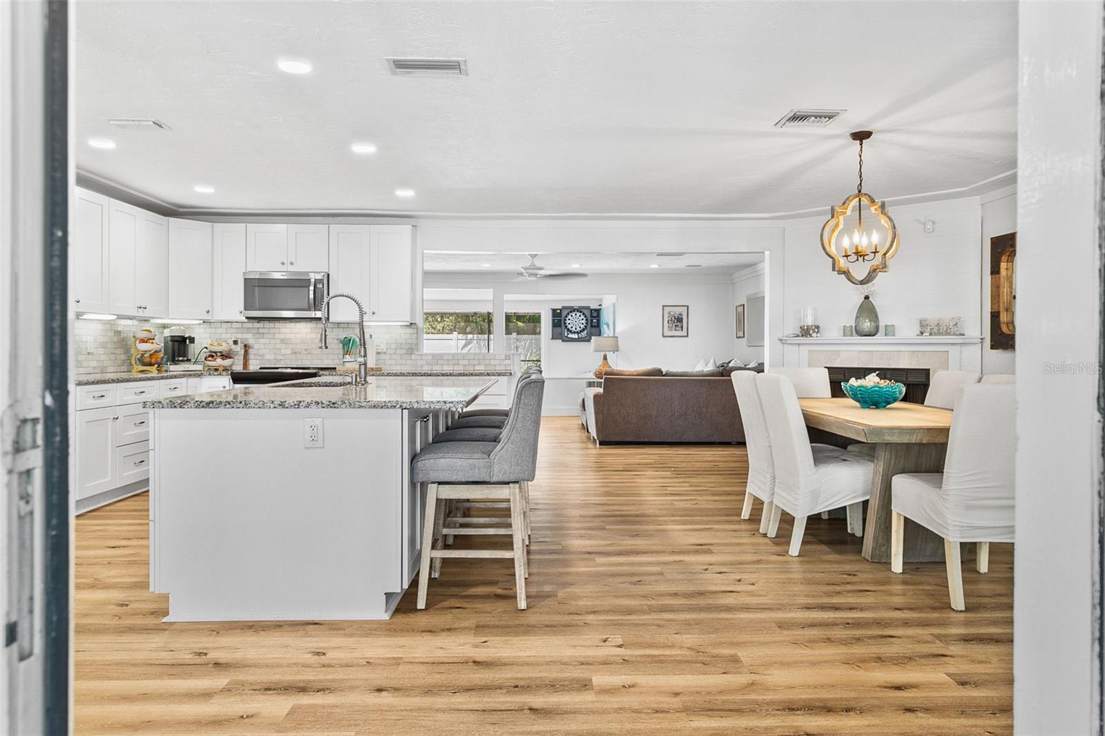 2215 HIBISCUS ST, SARASOTA, FL, 34239