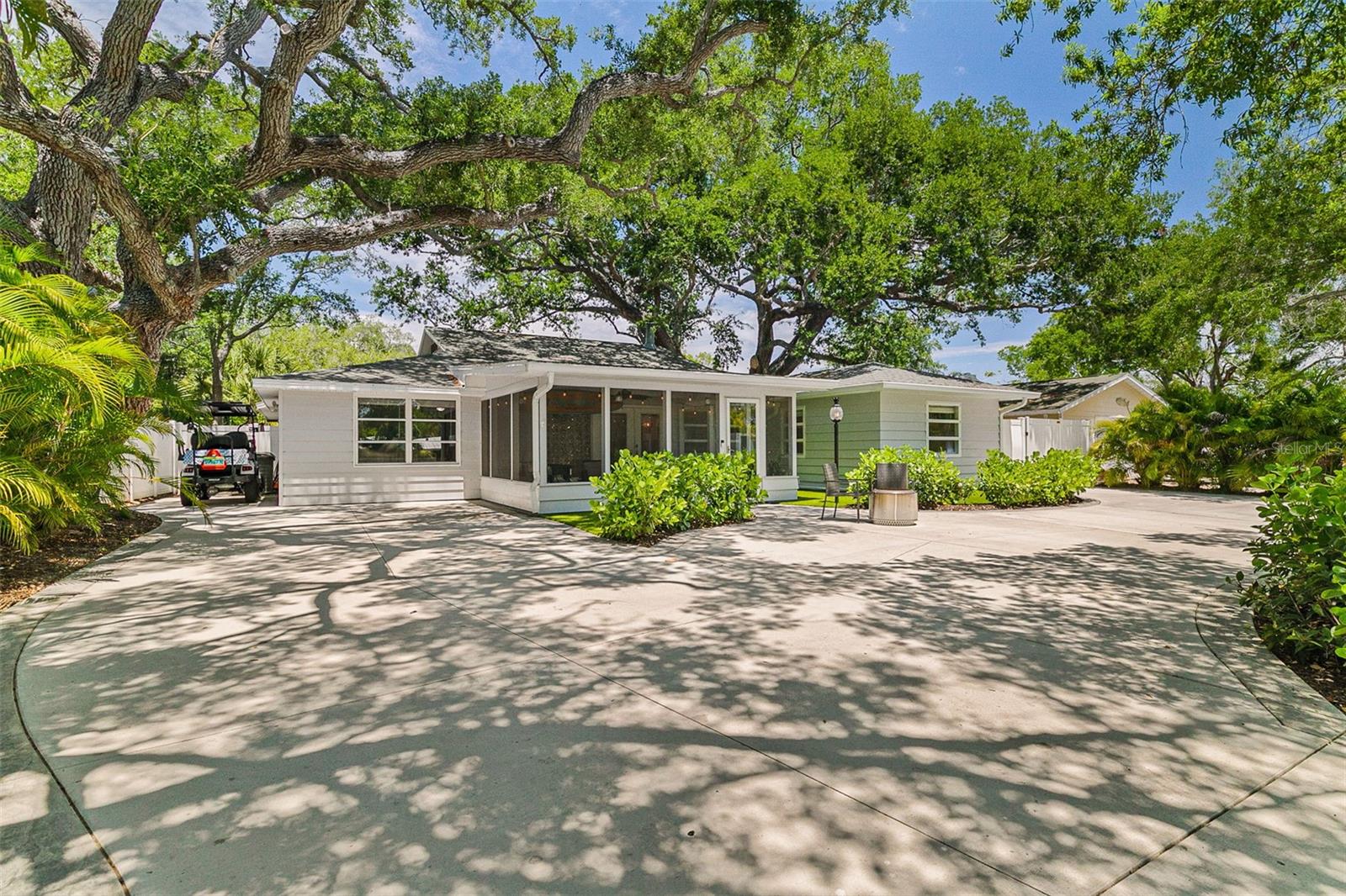 2215 HIBISCUS ST, SARASOTA, FL, 34239