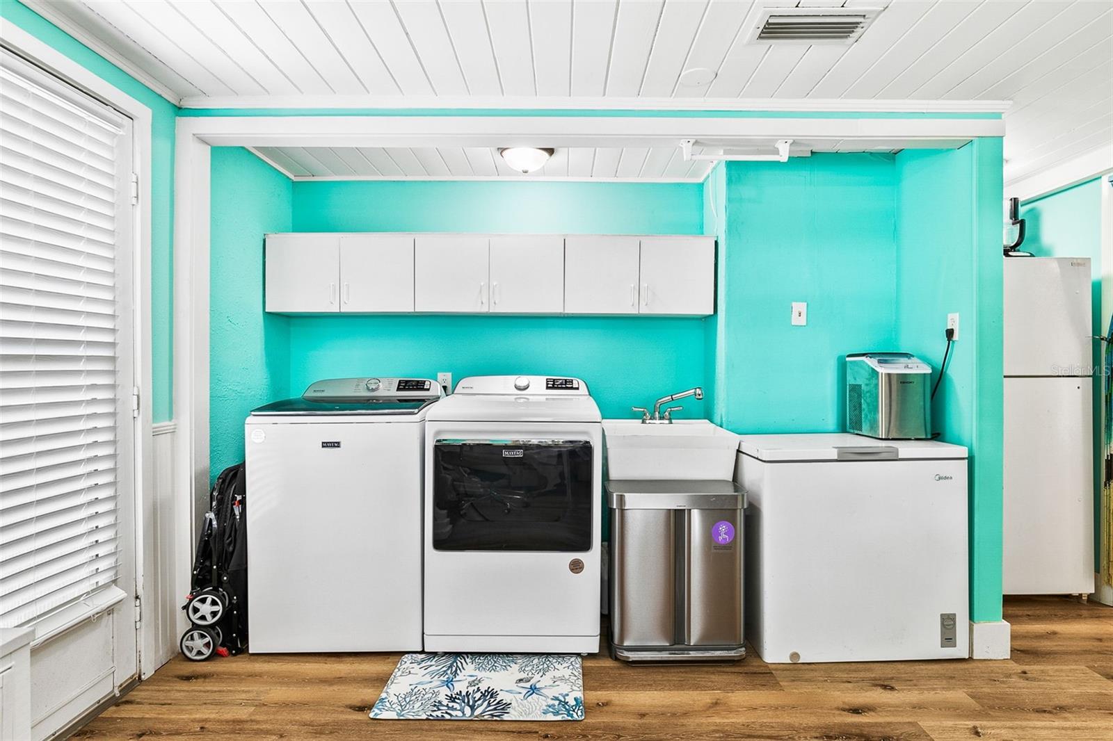 2215 HIBISCUS ST, SARASOTA, FL, 34239