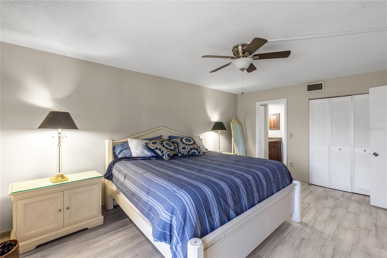 4119 61ST AVENUE TER W #102, BRADENTON, FL, 34210