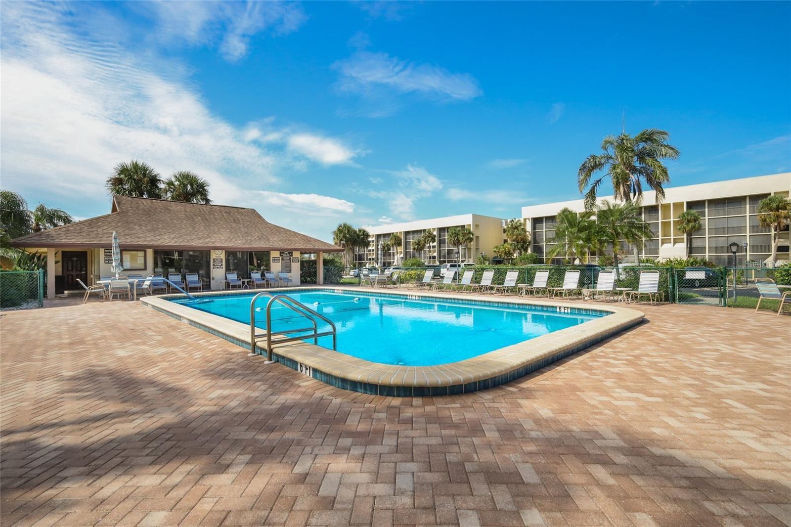 4119 61ST AVENUE TER W #102, BRADENTON, FL, 34210
