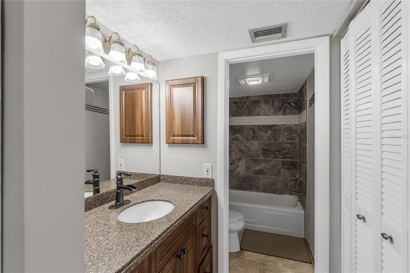 4119 61ST AVENUE TER W #102, BRADENTON, FL, 34210