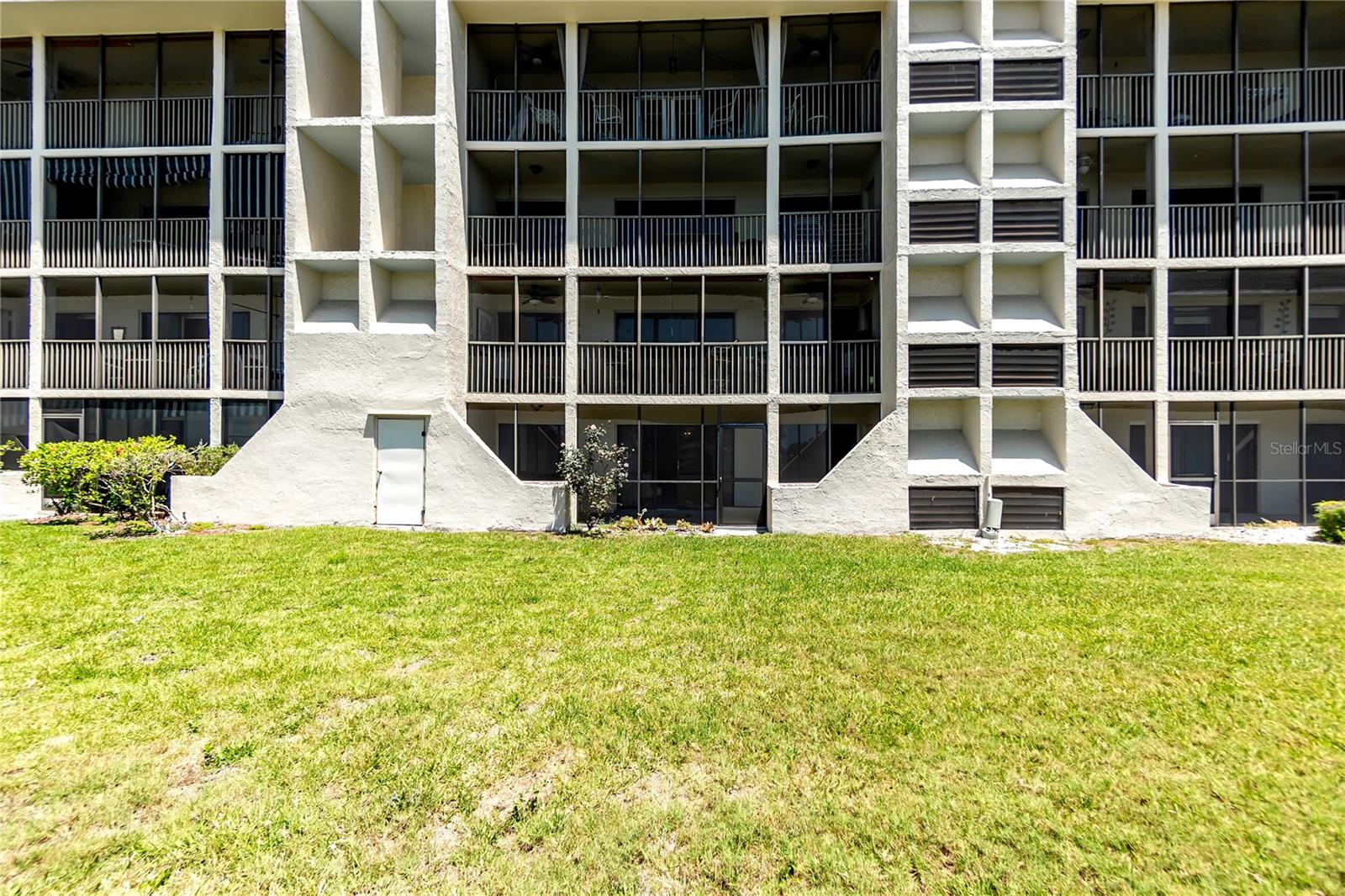 4119 61ST AVENUE TER W #102, BRADENTON, FL, 34210
