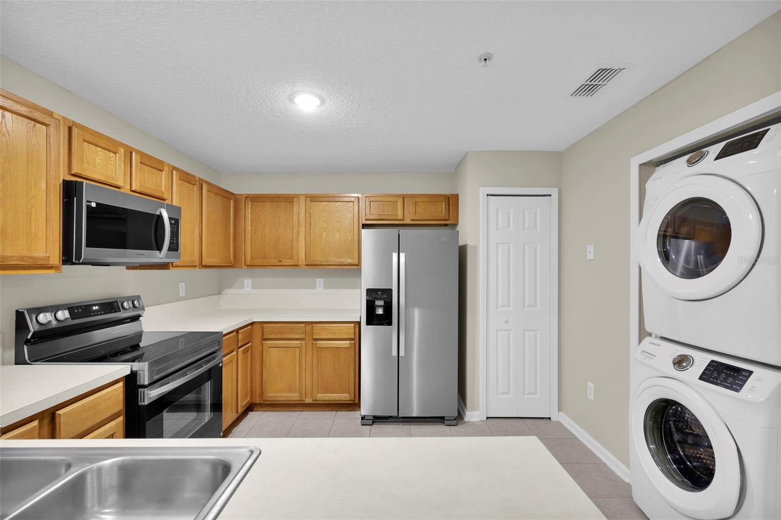 6111 MAGGIES CIR #110, JACKSONVILLE, FL, 32244