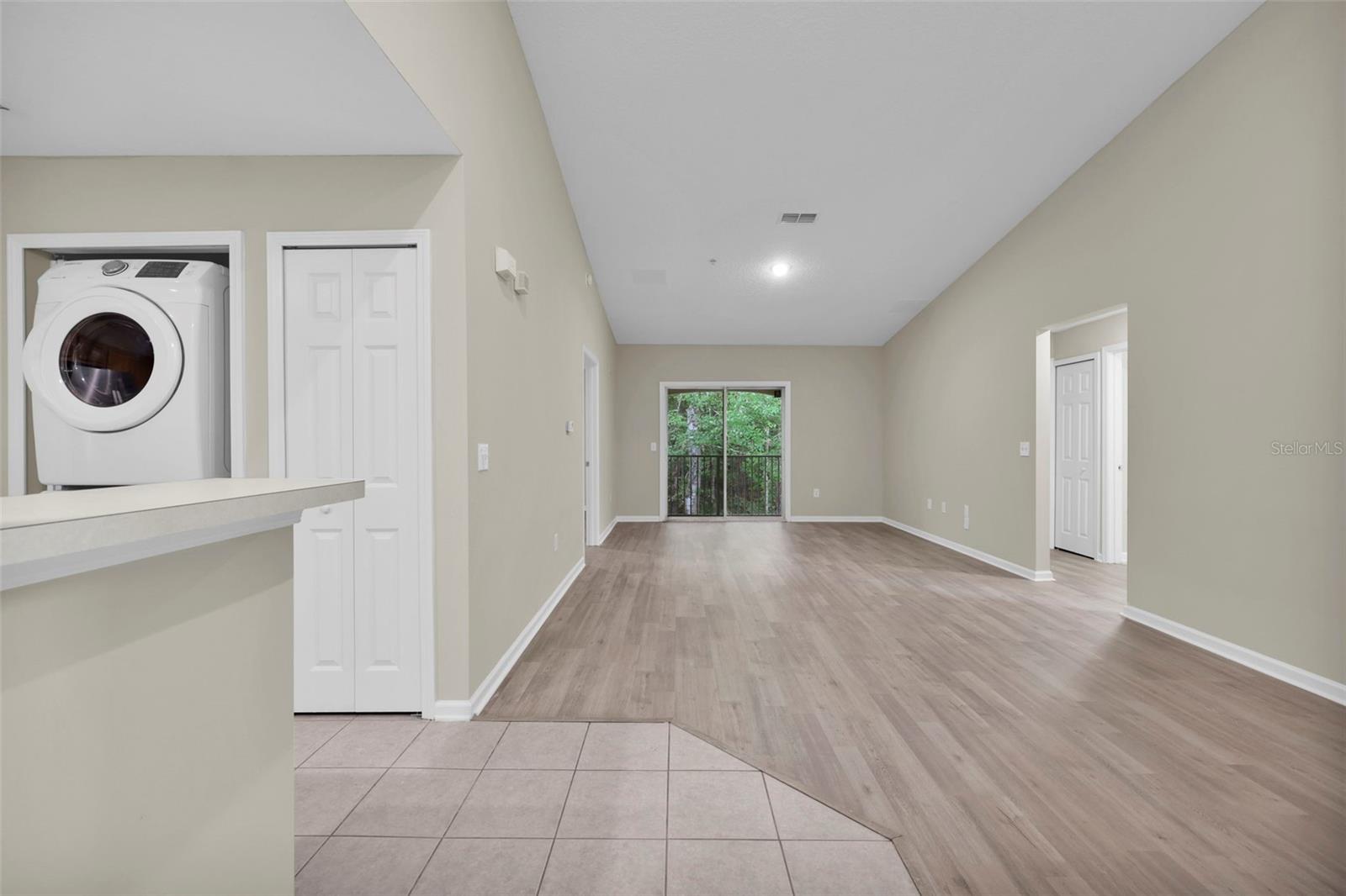 6111 MAGGIES CIR #110, JACKSONVILLE, FL, 32244