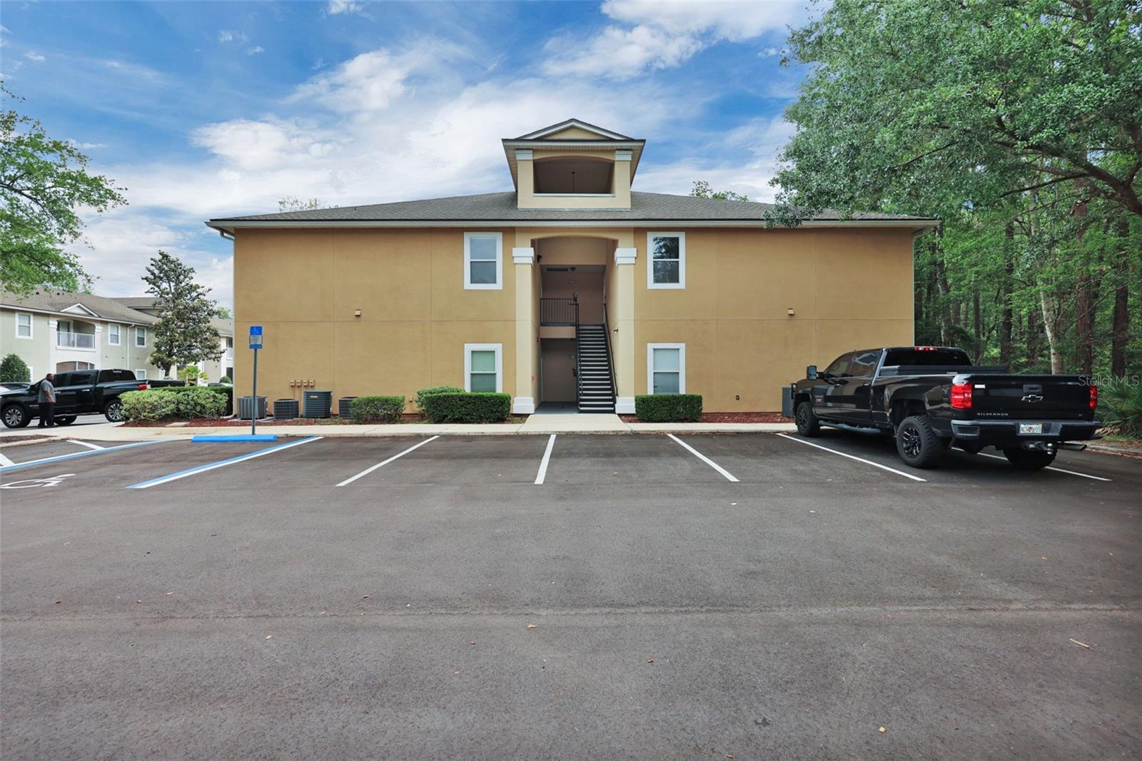 6111 MAGGIES CIR #110, JACKSONVILLE, FL, 32244