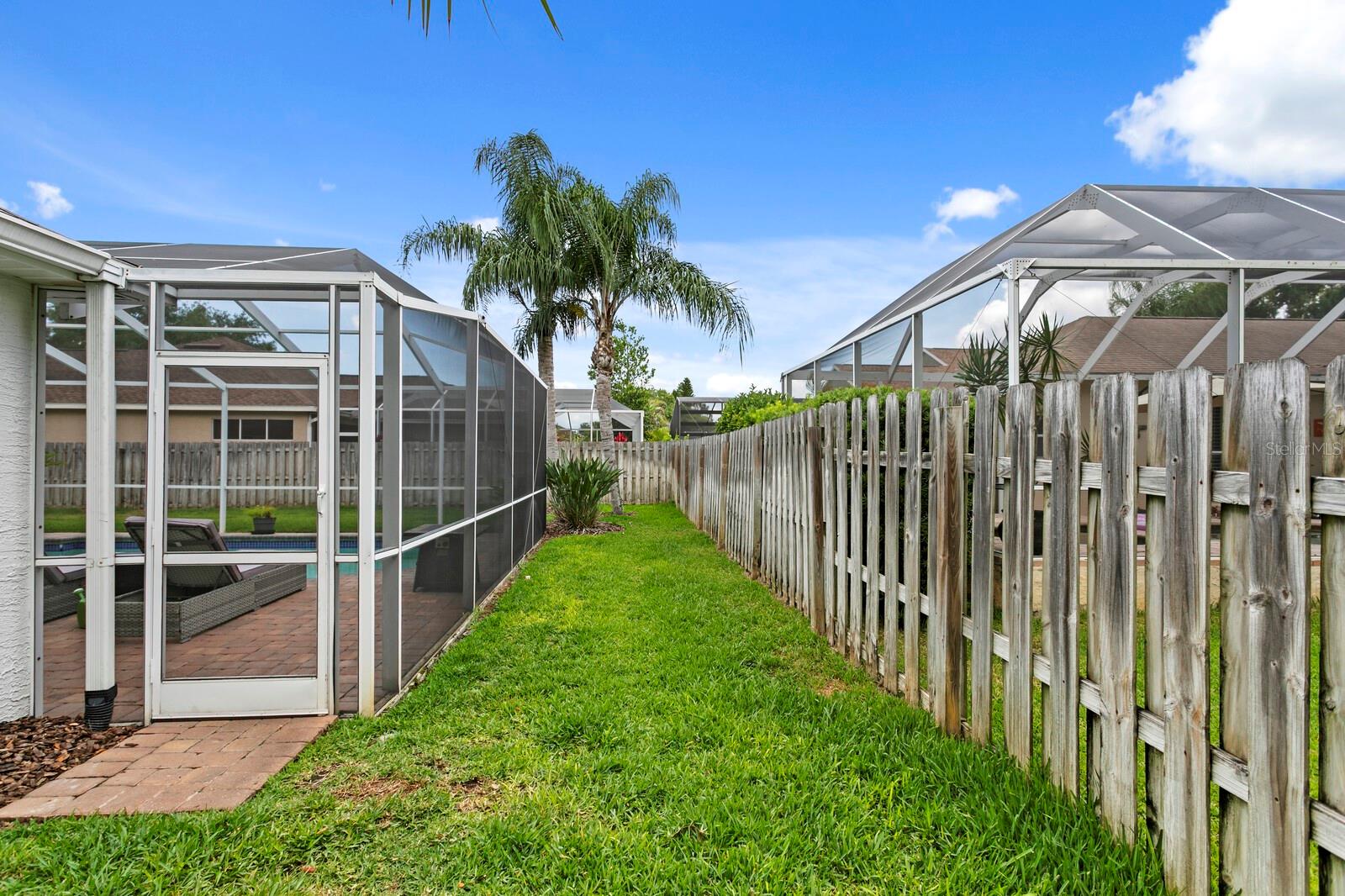 10111 KINGSBRIDGE AVE, TAMPA, FL, 33626