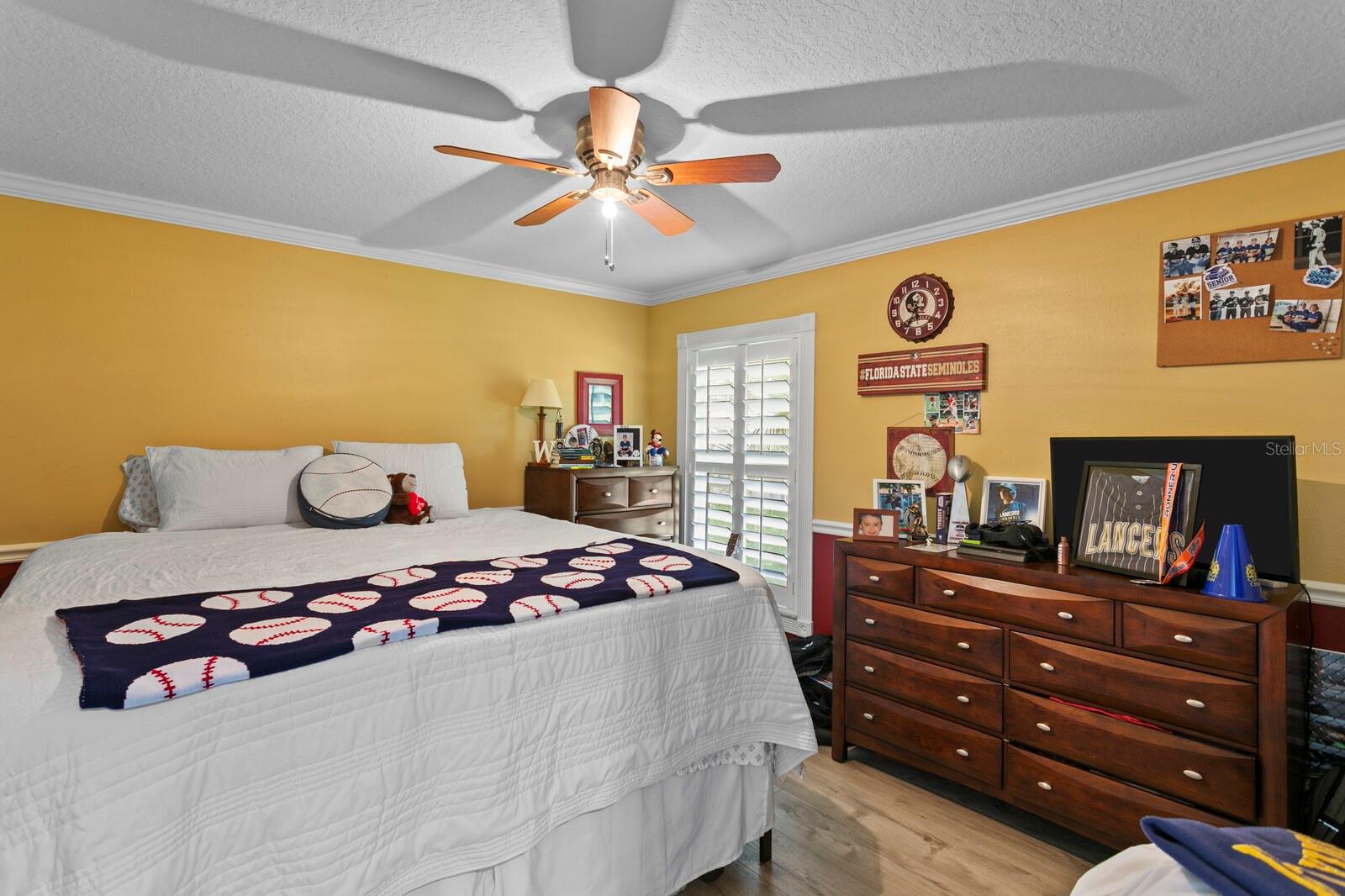 10111 KINGSBRIDGE AVE, TAMPA, FL, 33626