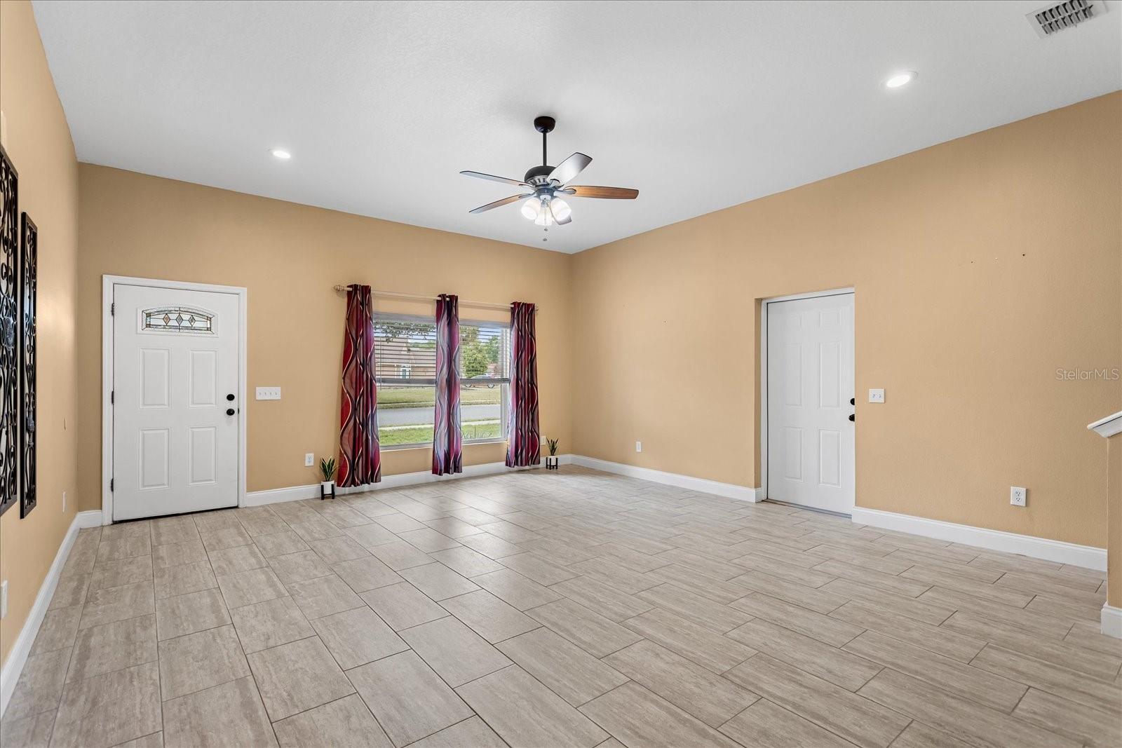 1111 TWIN RIVERS BLVD, OVIEDO, FL, 32766