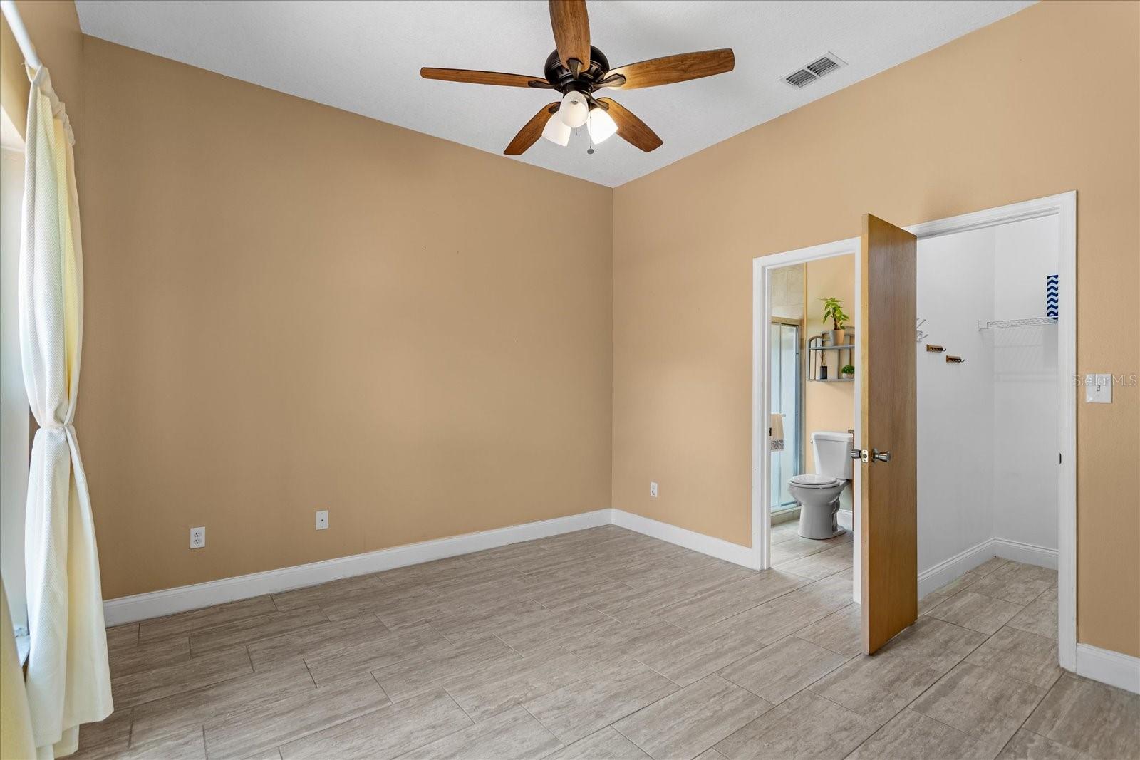 1111 TWIN RIVERS BLVD, OVIEDO, FL, 32766