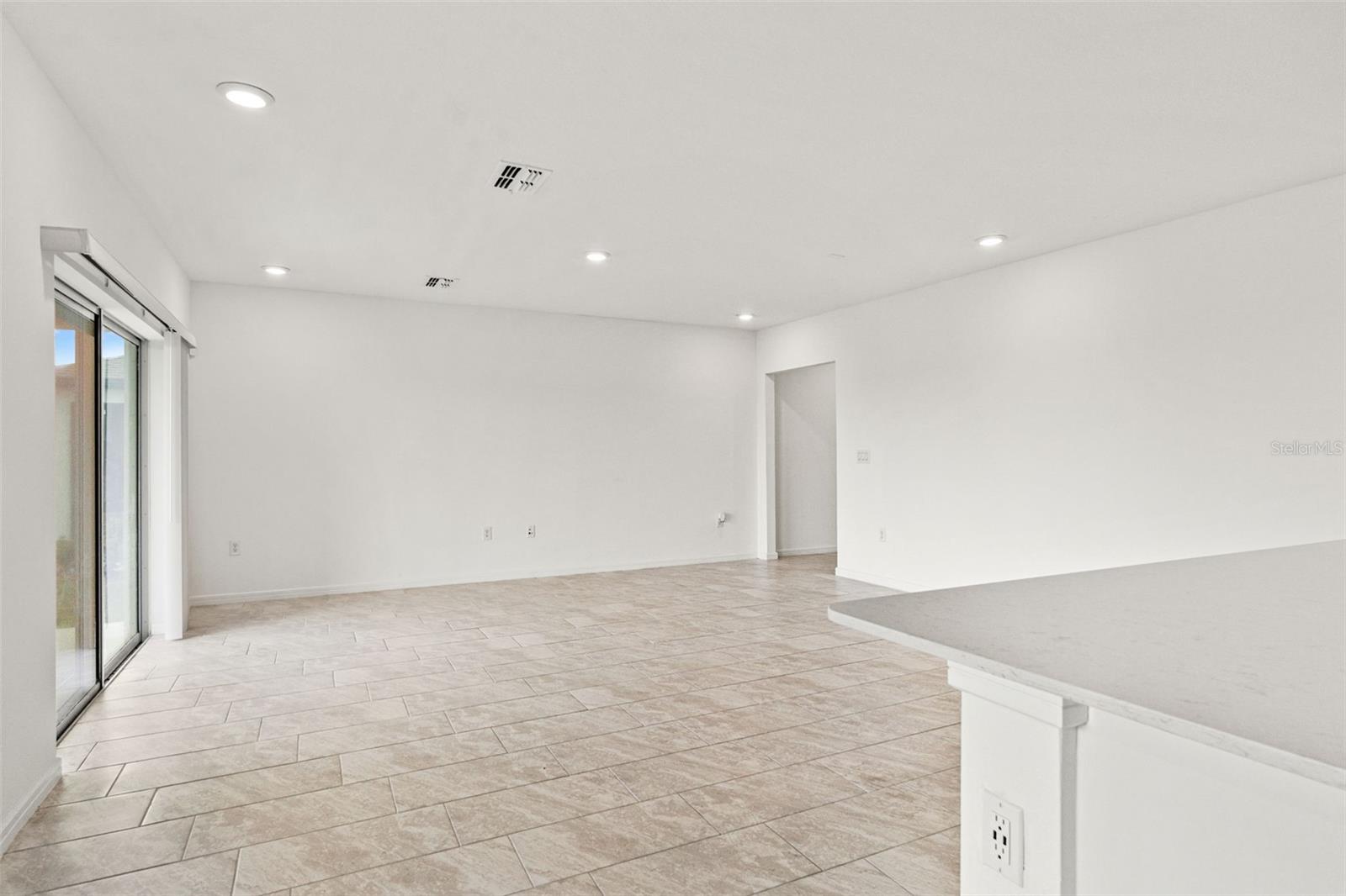 9058 RALLY SPRING LOOP, WESLEY CHAPEL, FL, 33545