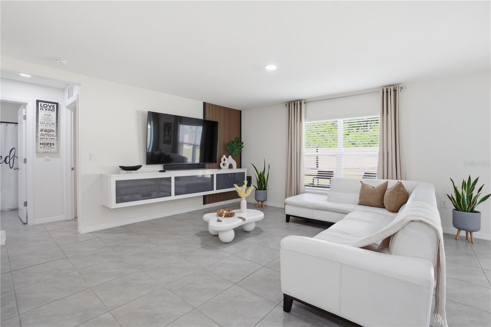 6761 SE 3RD LOOP, OCALA, FL, 34472