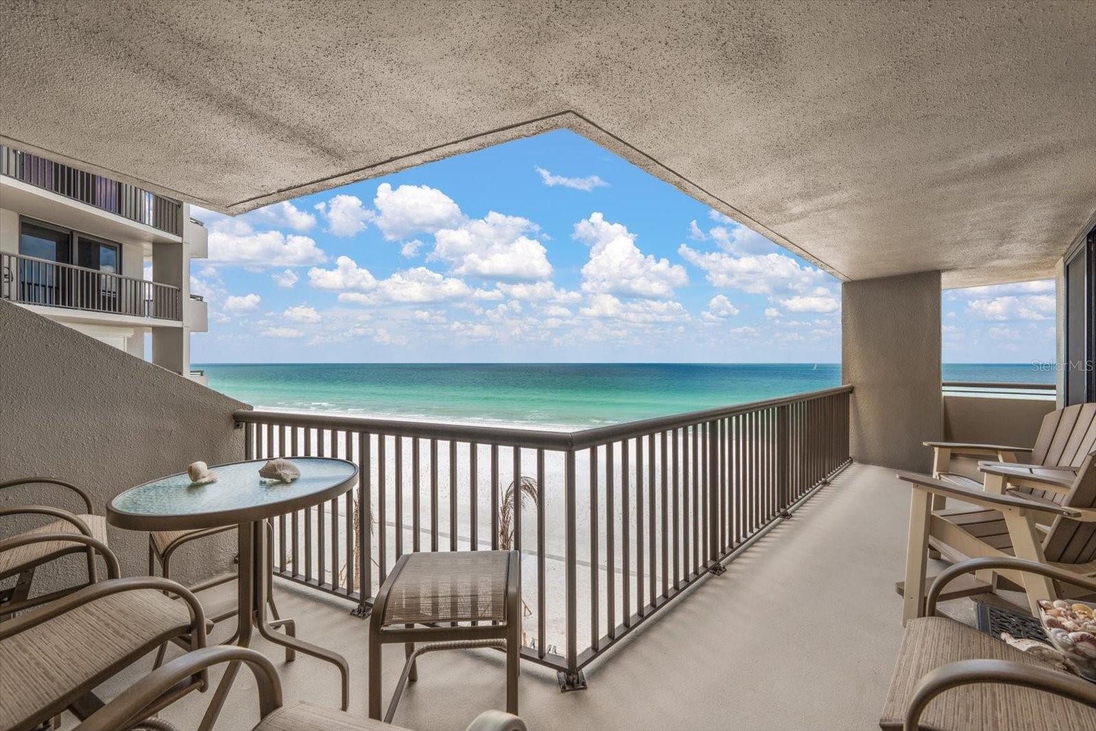 1660 GULF BLVD #403, CLEARWATER BEACH, FL, 33767