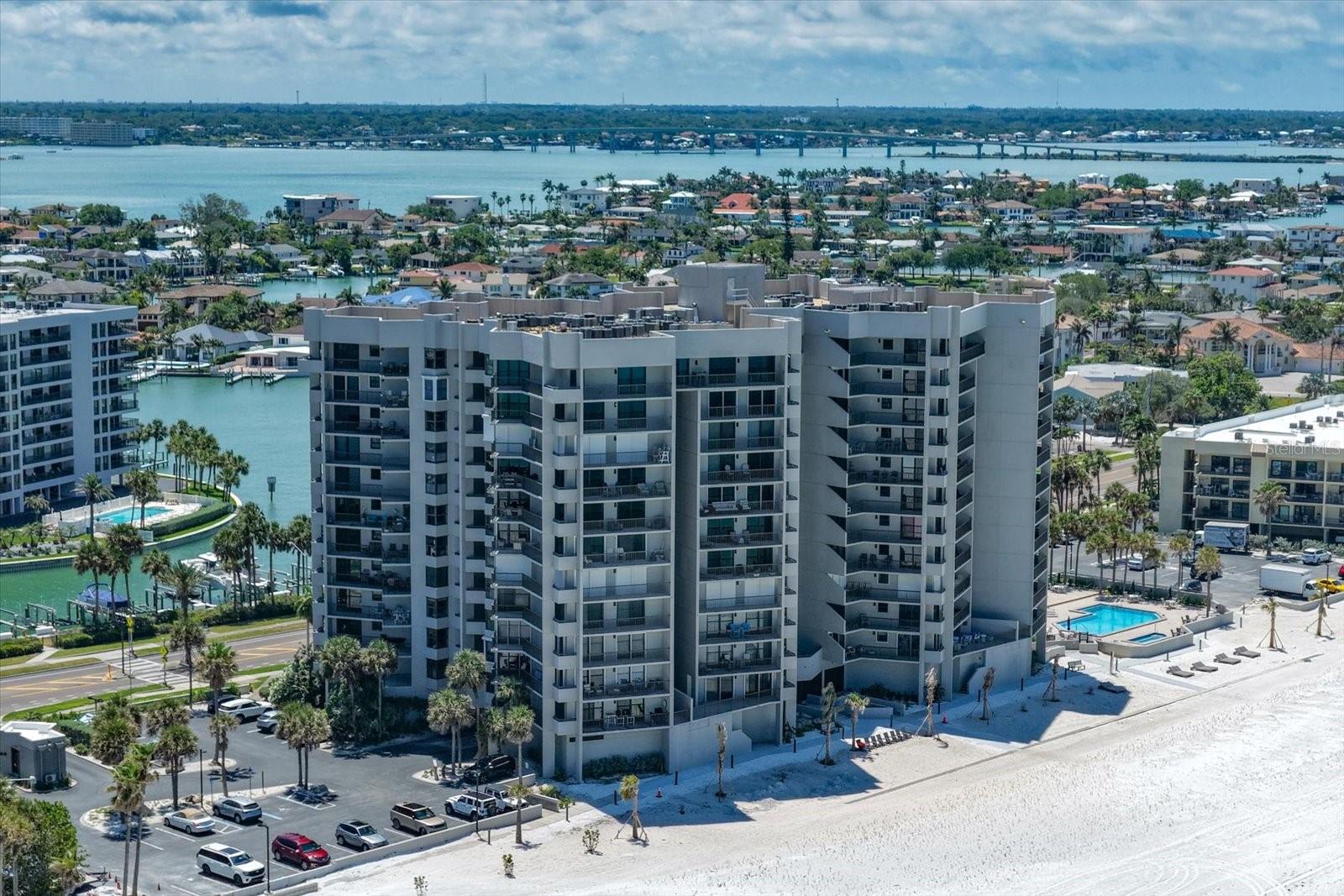 1660 GULF BLVD #403, CLEARWATER BEACH, FL, 33767