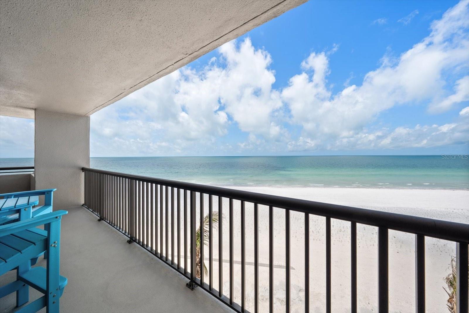 1660 GULF BLVD #403, CLEARWATER BEACH, FL, 33767