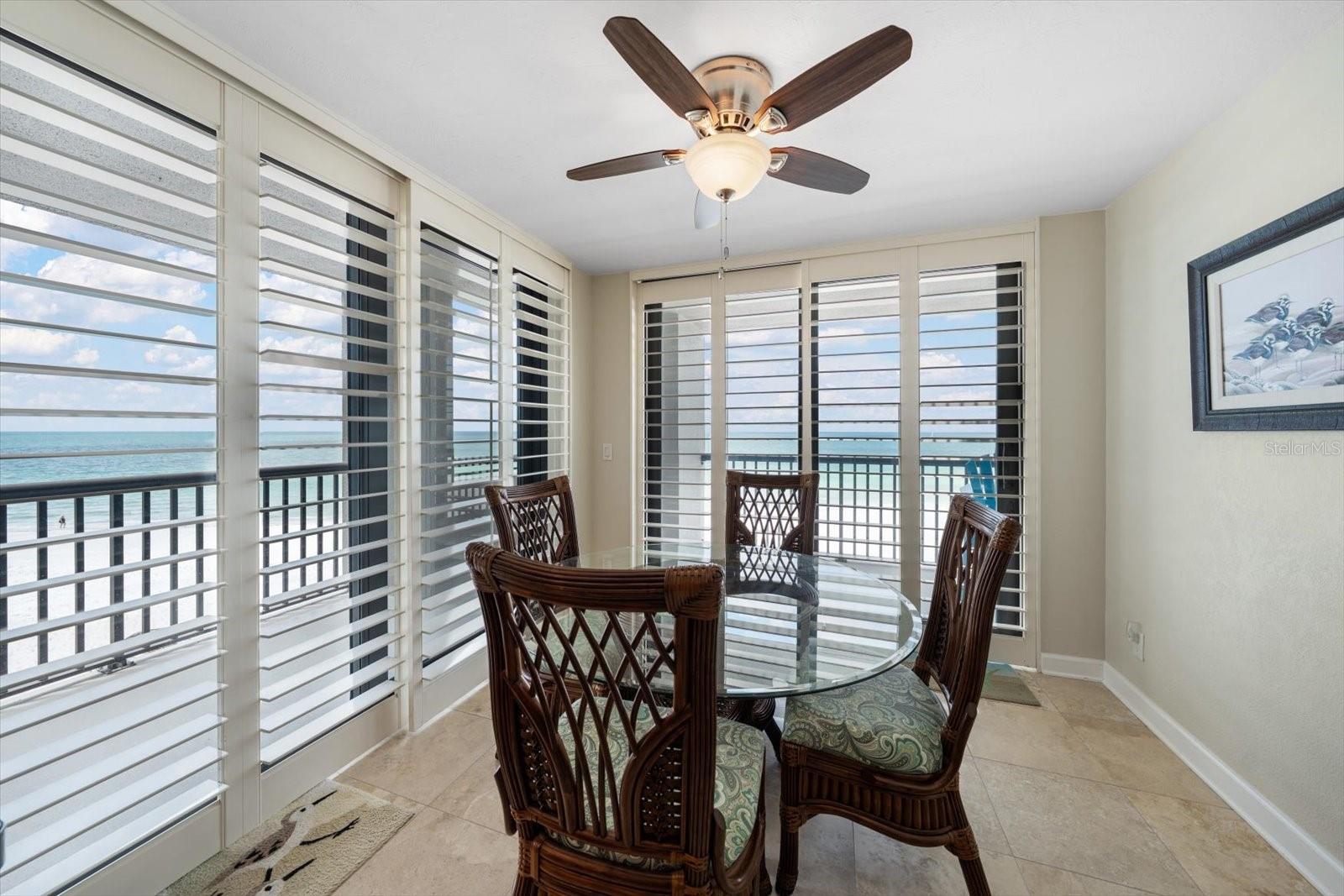 1660 GULF BLVD #403, CLEARWATER BEACH, FL, 33767