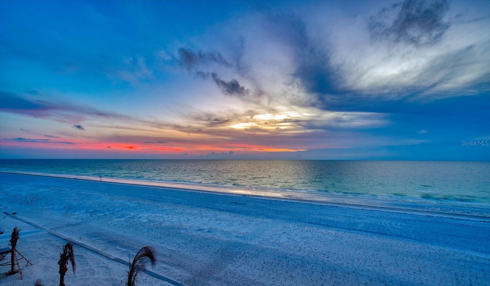 1660 GULF BLVD #403, CLEARWATER BEACH, FL, 33767