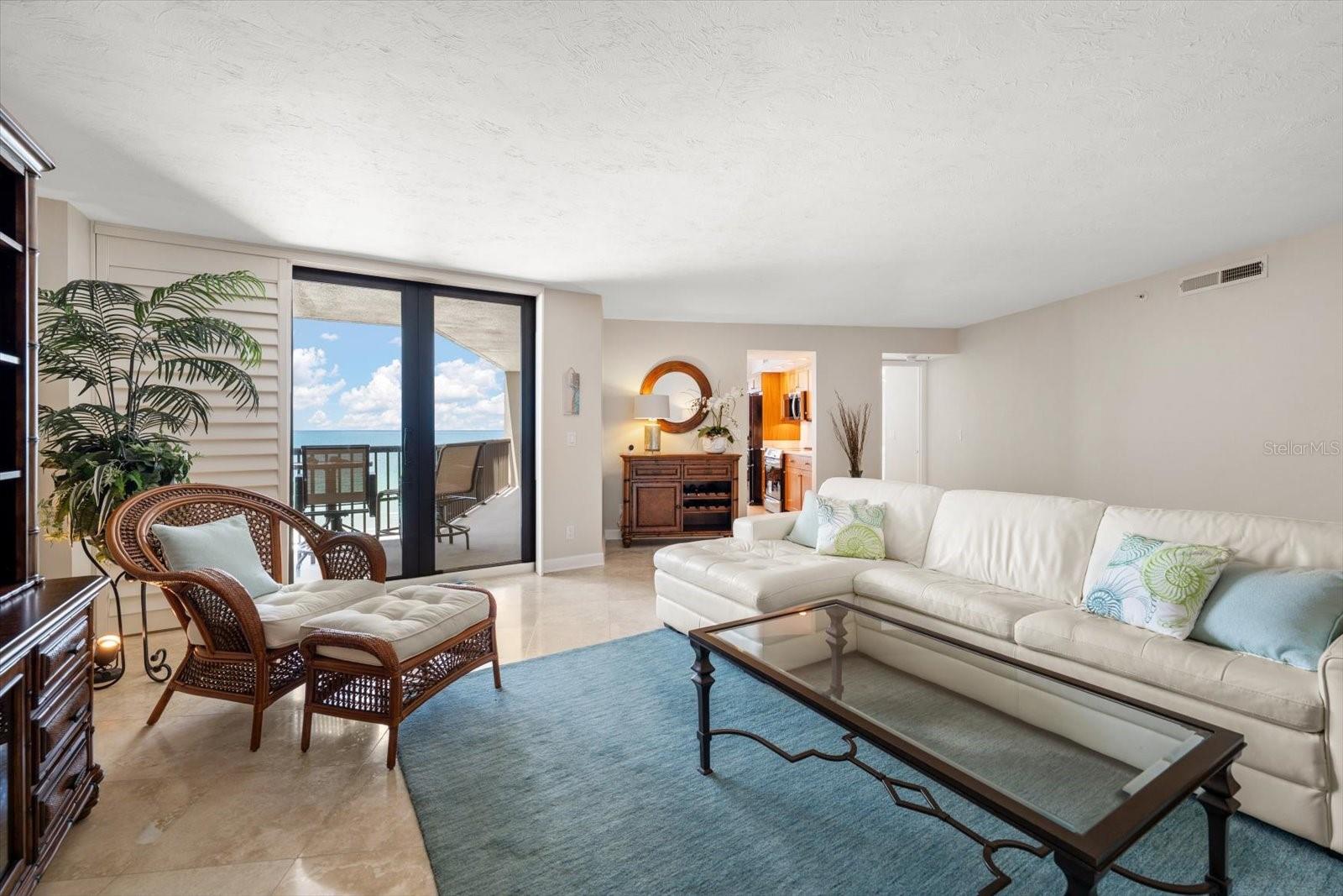 1660 GULF BLVD #403, CLEARWATER BEACH, FL, 33767