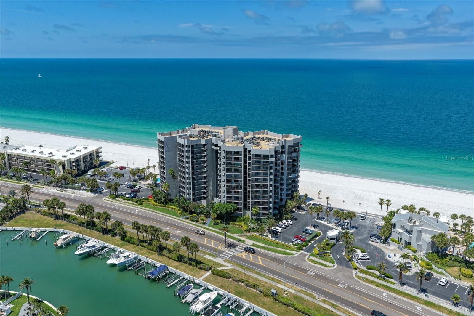 1660 GULF BLVD #403, CLEARWATER BEACH, FL, 33767
