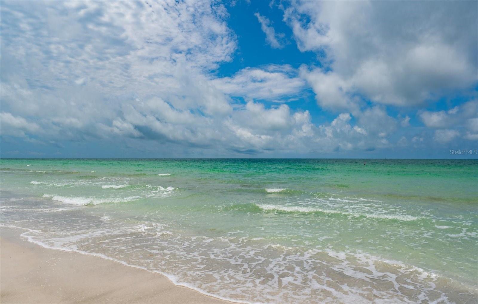 1660 GULF BLVD #403, CLEARWATER BEACH, FL, 33767