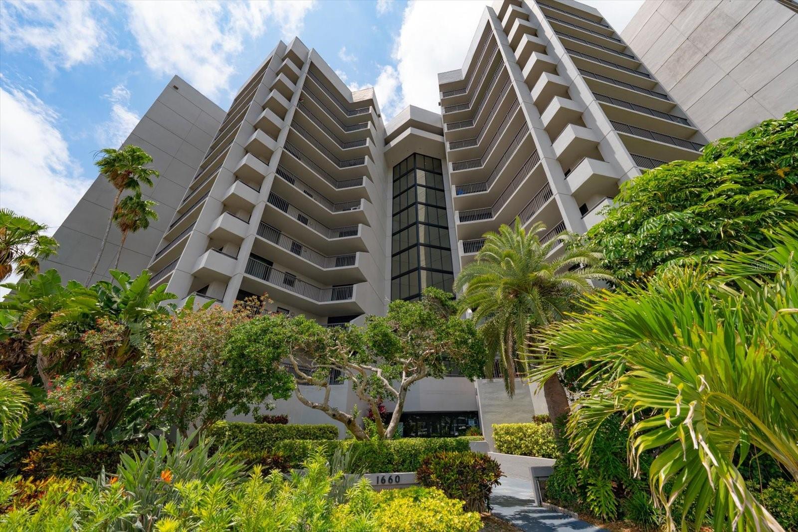 1660 GULF BLVD #403, CLEARWATER BEACH, FL, 33767