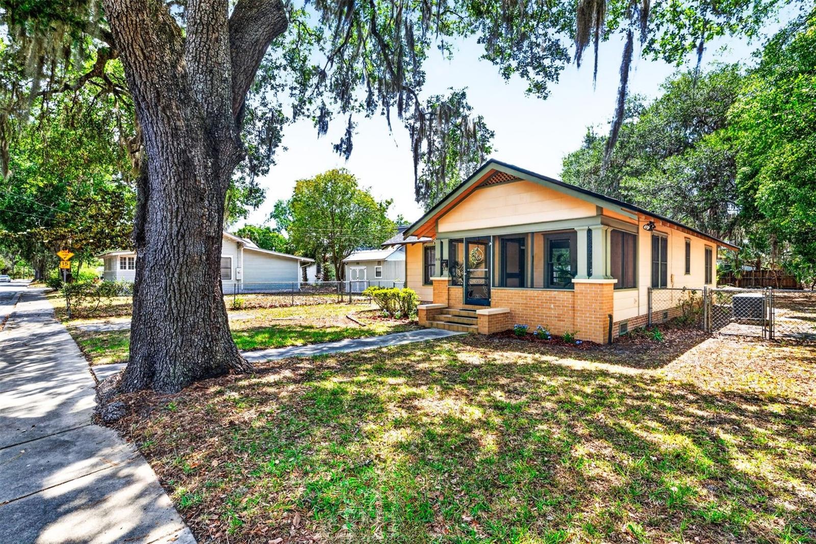 616 NE 7TH ST, GAINESVILLE, FL, 32601