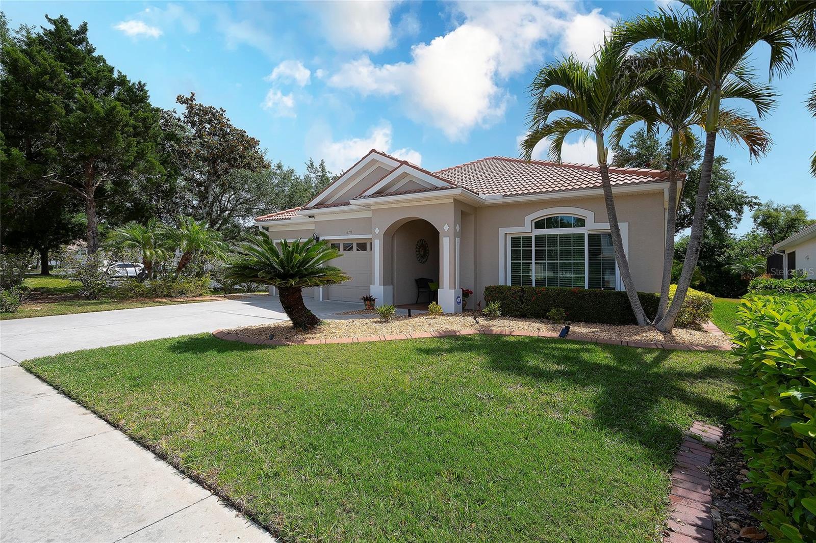 6711 TAILFEATHER WAY, BRADENTON, FL, 34203