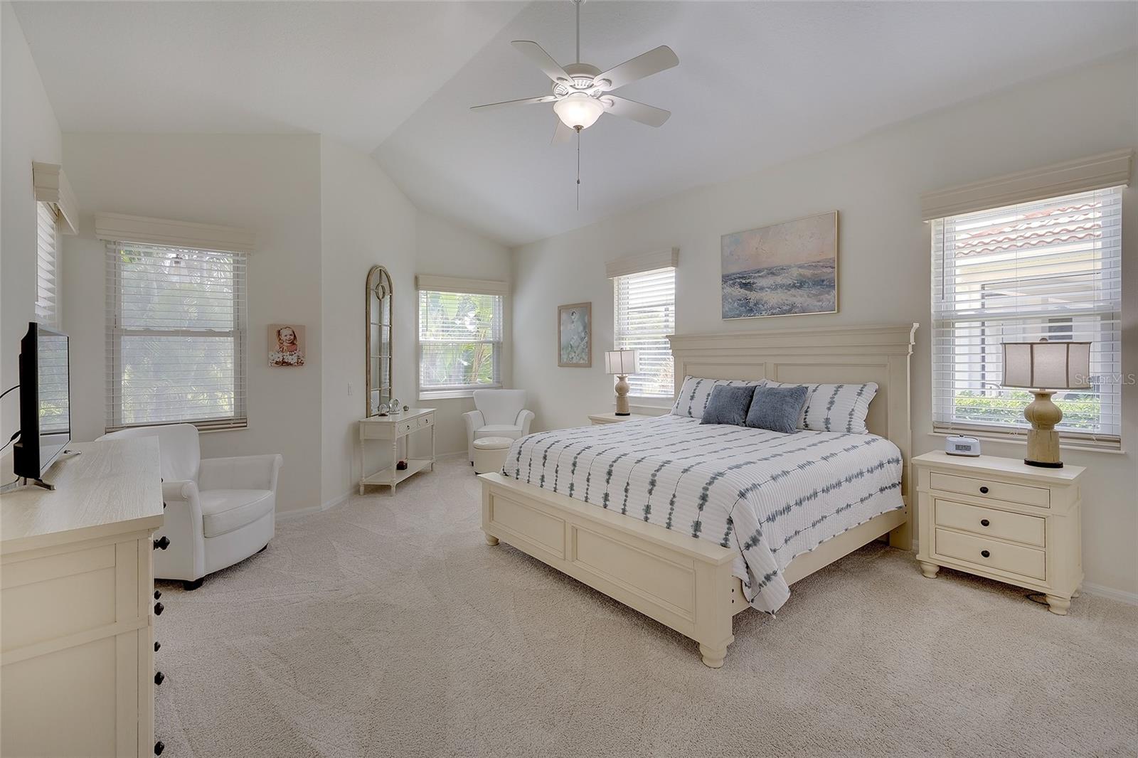 6711 TAILFEATHER WAY, BRADENTON, FL, 34203