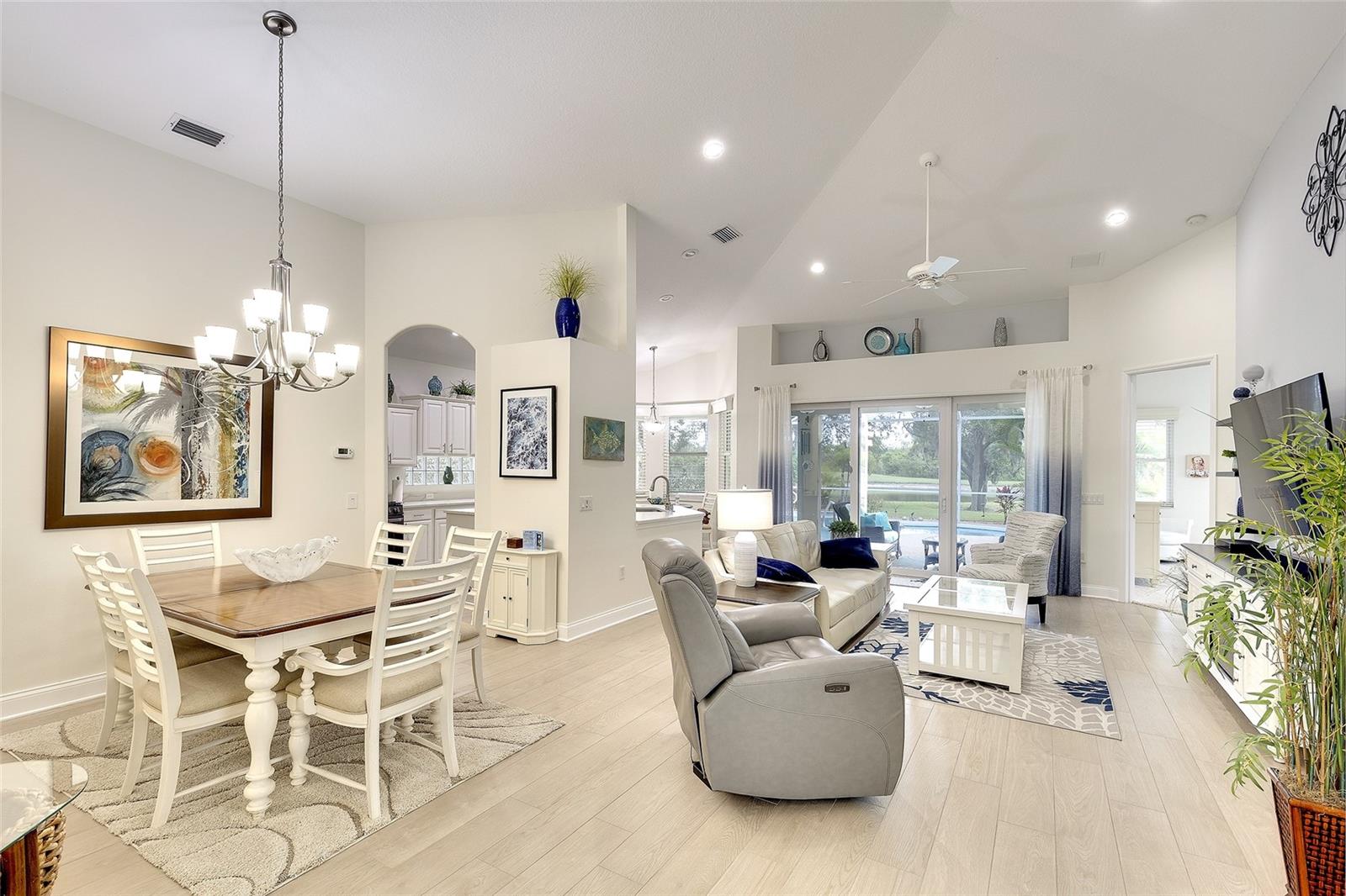 6711 TAILFEATHER WAY, BRADENTON, FL, 34203
